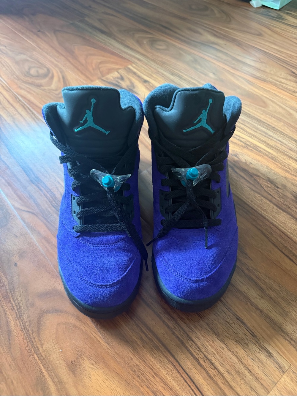 Jordan 5's “Grapes” in Purple and Teal